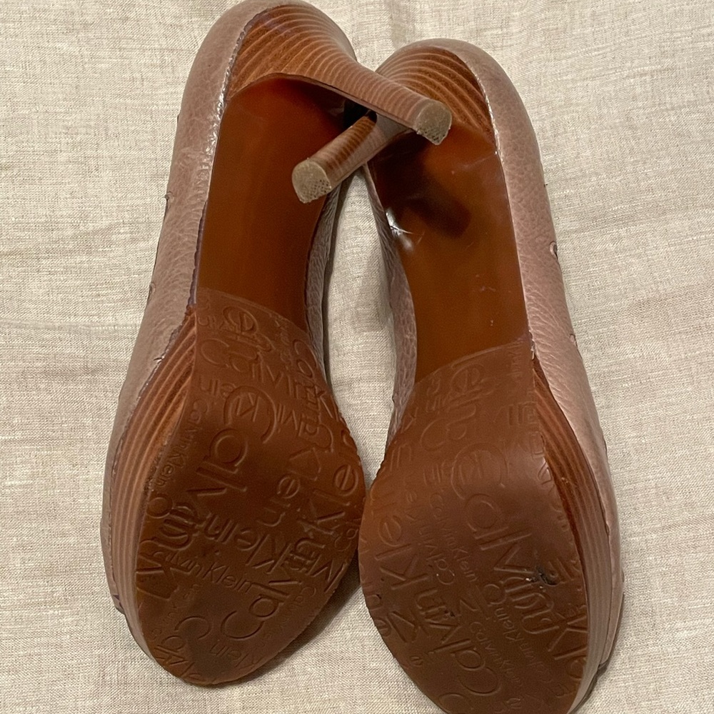 Calvin Klein Rikki 8.5M - Picture 7 of 11
